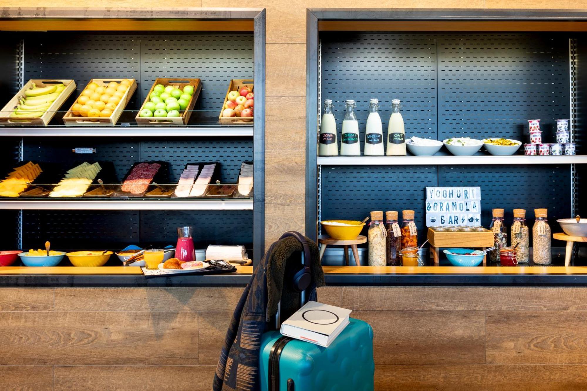 Moxy Birmingham Nec Hotell Bickenhill Eksteriør bilde