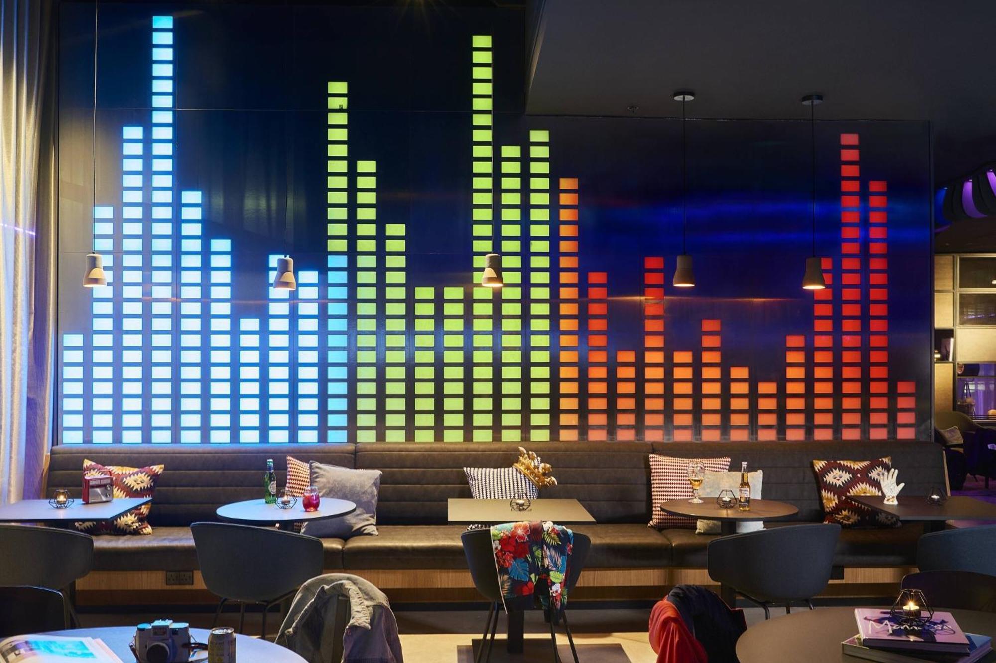 Moxy Birmingham Nec Hotell Bickenhill Eksteriør bilde