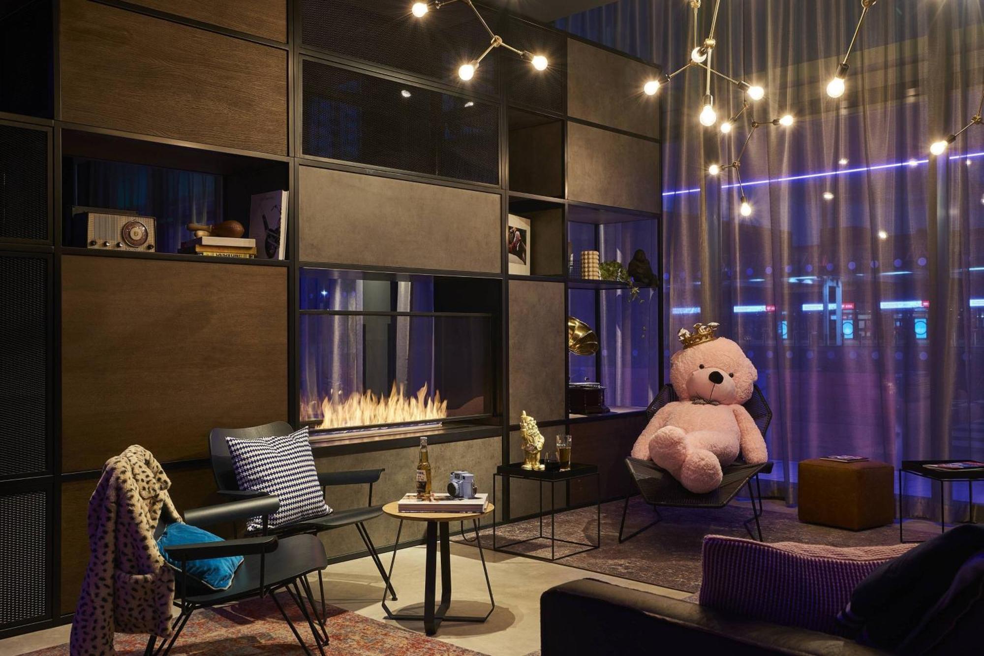 Moxy Birmingham Nec Hotell Bickenhill Eksteriør bilde